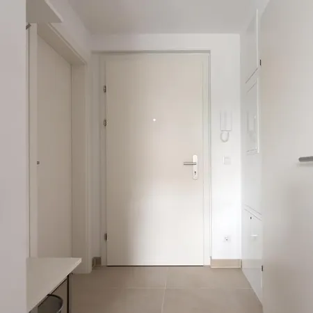 Ruhig, Hell Und Neu Mit Garage Apartment Vienna Exterior photo
