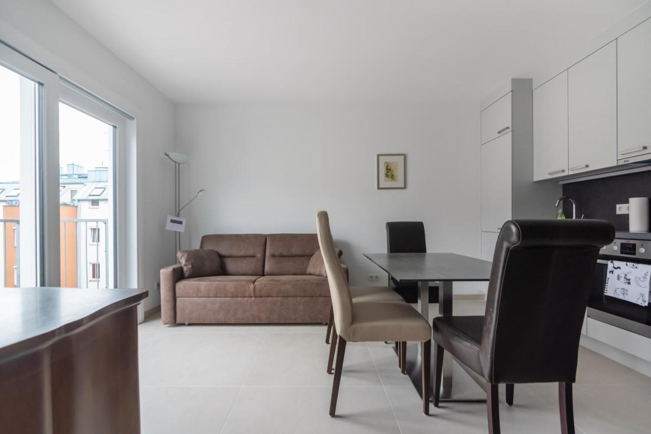 Apartmán Ruhig, Hell Und Neu Mit Garage